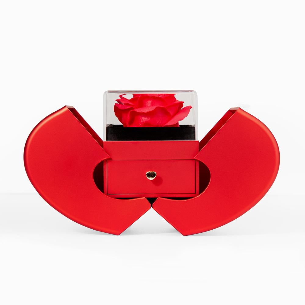 Create an unforgettable gifting experience with our elegant Forever Love Necklace and Heart Box gift set.